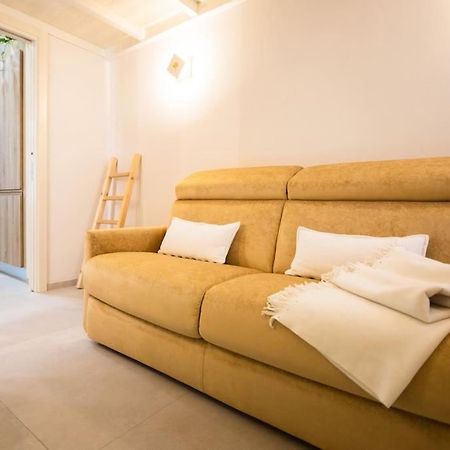 Il Melograno Suite Apartment มาร์ตินาฟรังกา ภายนอก รูปภาพ