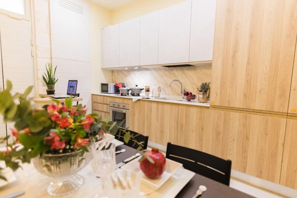 Il Melograno Suite Apartment มาร์ตินาฟรังกา ภายนอก รูปภาพ