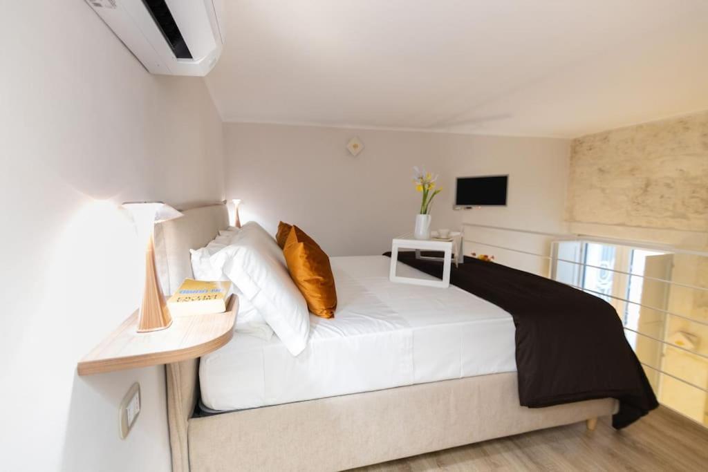Il Melograno Suite Apartment มาร์ตินาฟรังกา ภายนอก รูปภาพ